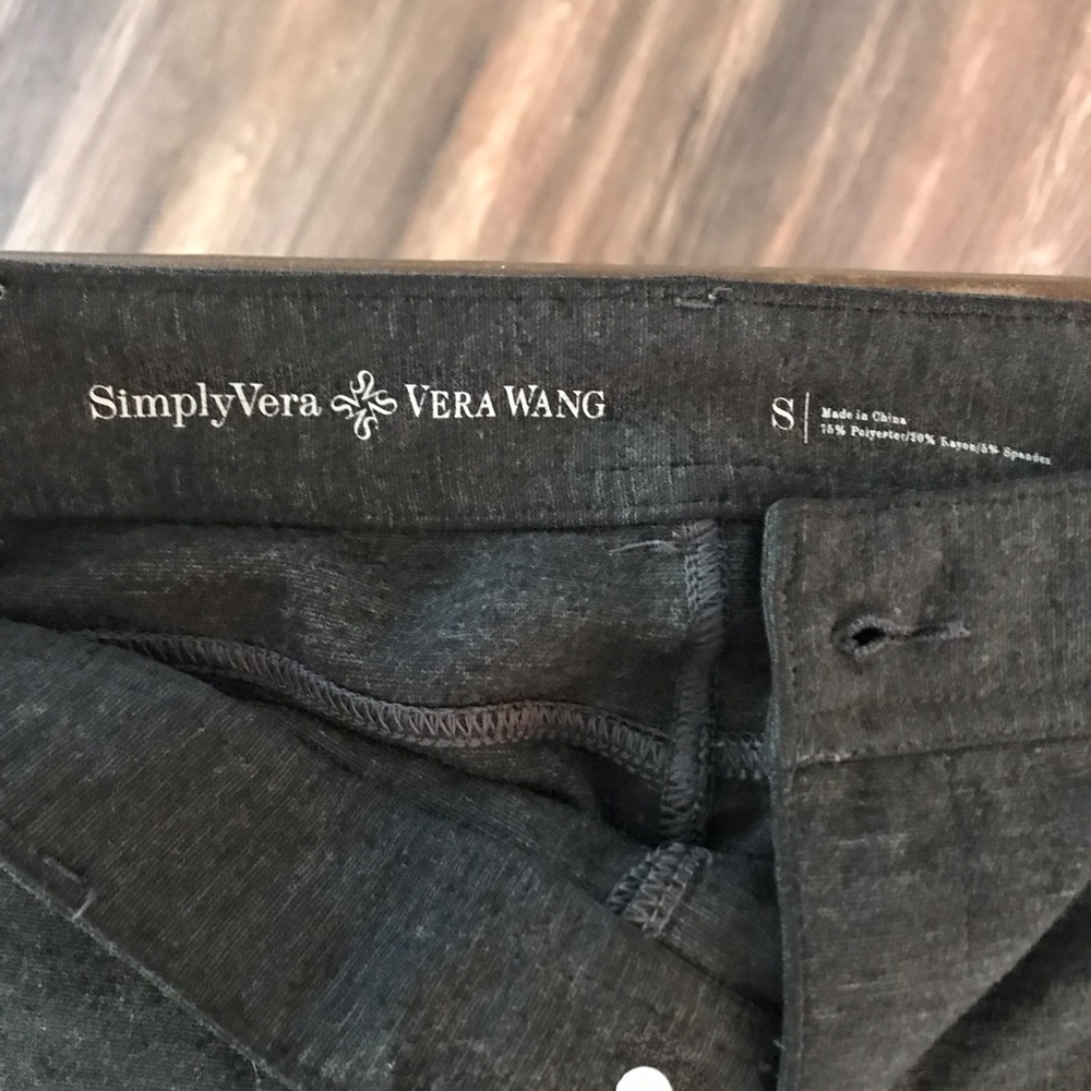 Vera Wang Small Grey Jegging